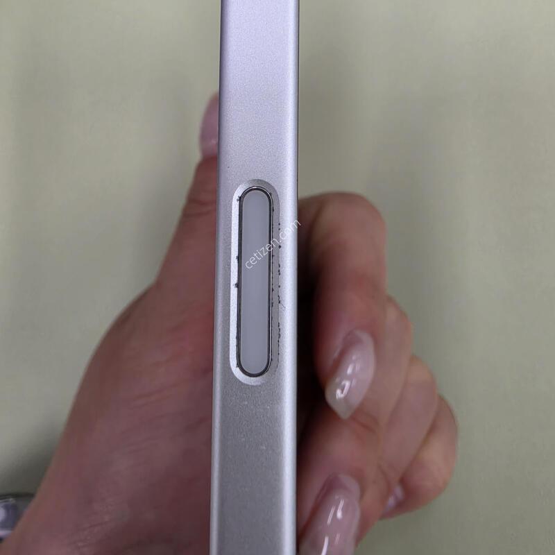 ������16 256GB