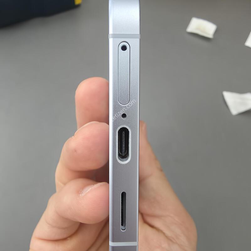 (6704)������s25�÷��� 256 �Ǹ��մϴ�