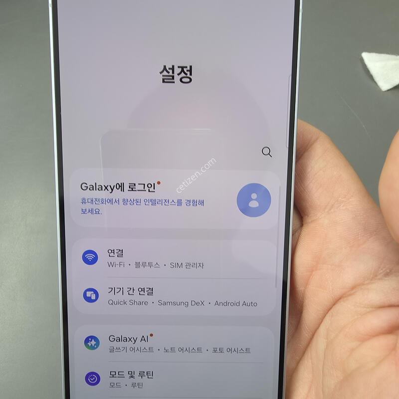 (6704)������s25�÷��� 256 �Ǹ��մϴ�
