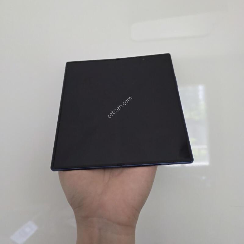 ������z����7 256G