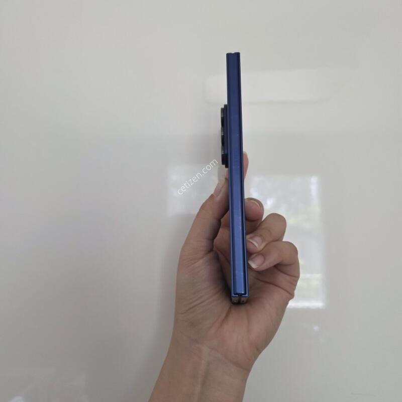 ������z����7 256G