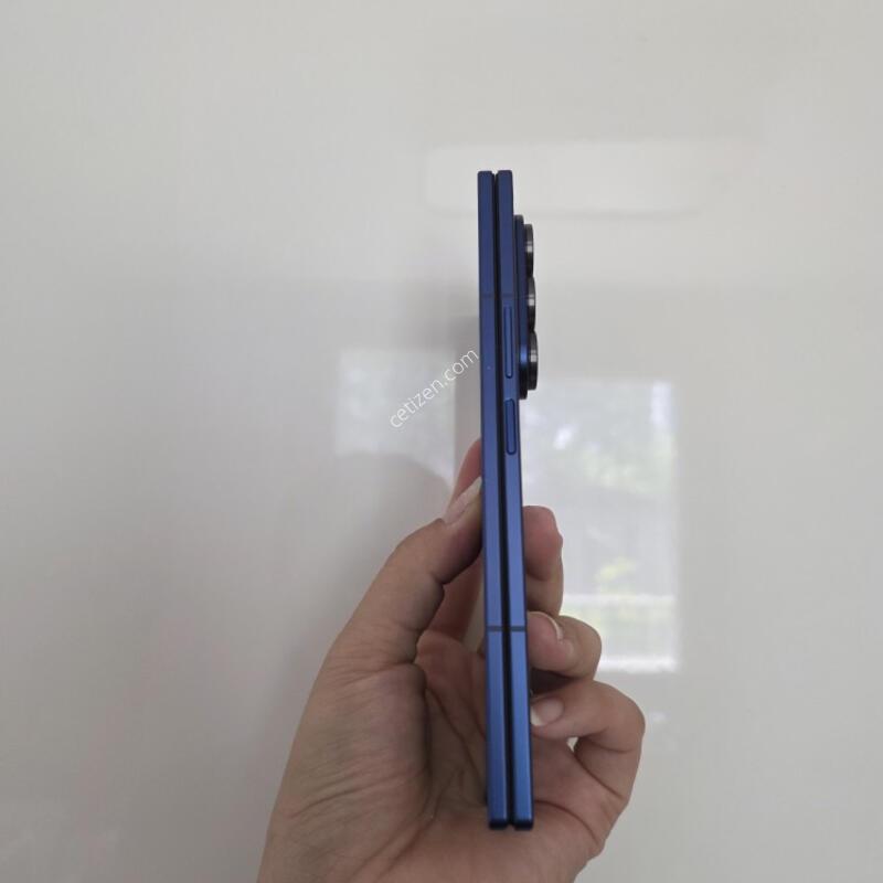 ������z����7 256G
