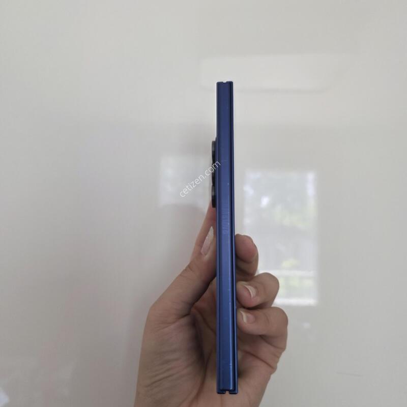 ������z����7 256G
