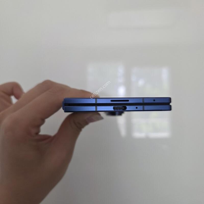 ������z����7 256G