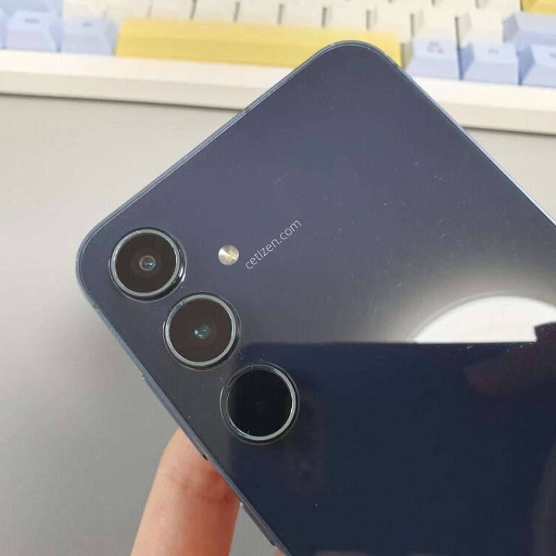 ������ ����5 / 128GB / ���̺�