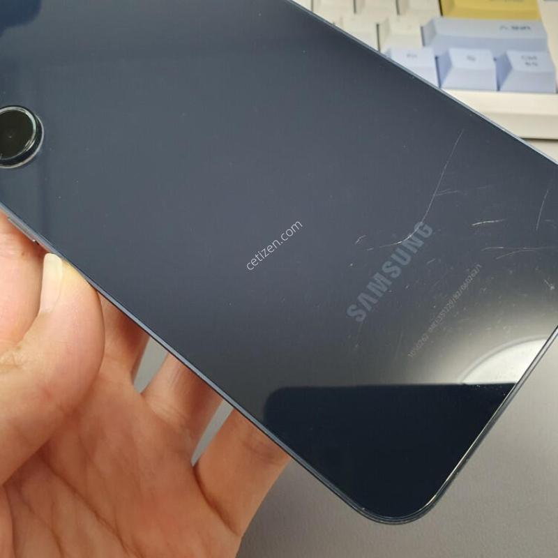 ������ ����5 / 128GB / ���̺�