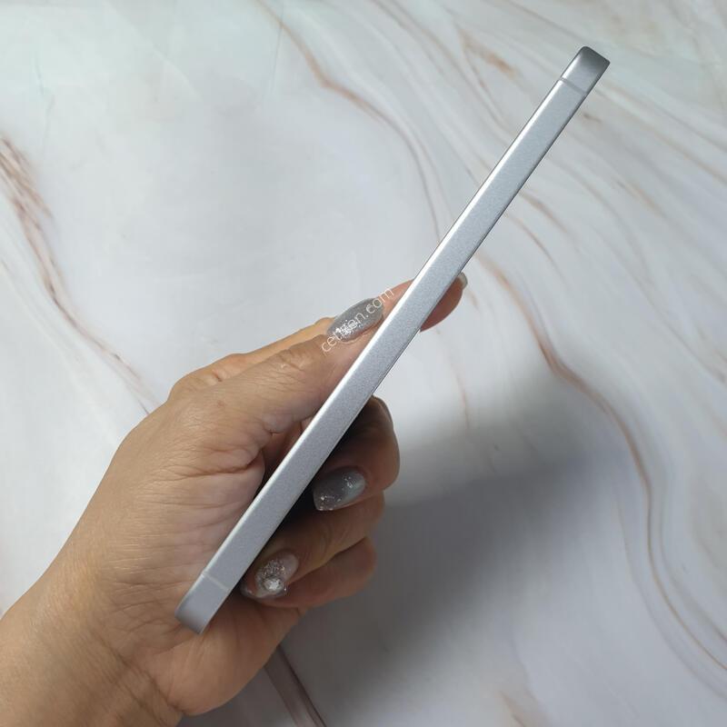 LG ������ S25FE ���� 256G S�� �Ǹ��մϴ�