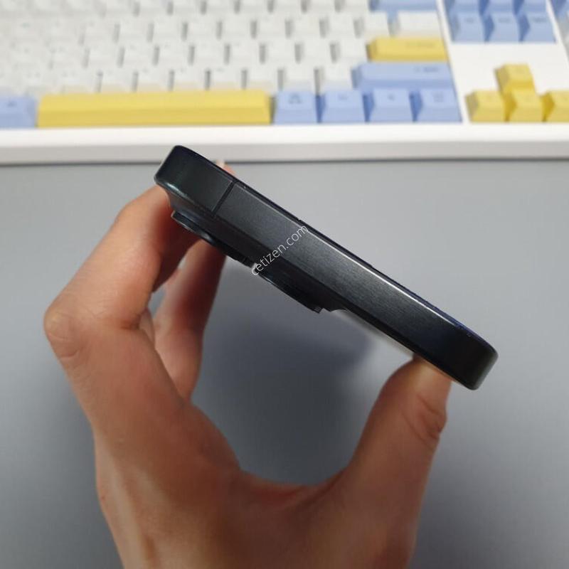 ������15 ���� / 256GB / ���� / ���͸����� 86%