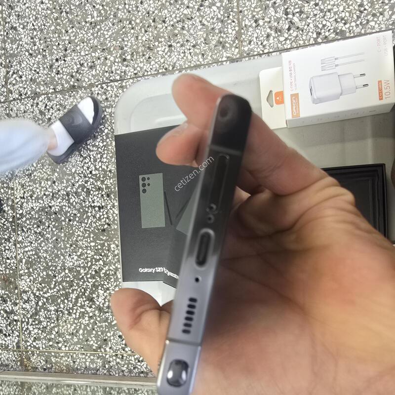 U+ S23��Ʈ�� (S918) 512G �׷��̻��� ����� �˴ϴ�