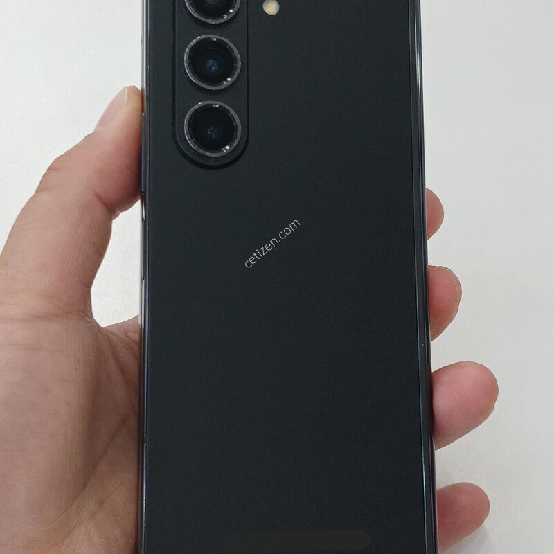 ������  Z ����5 ����