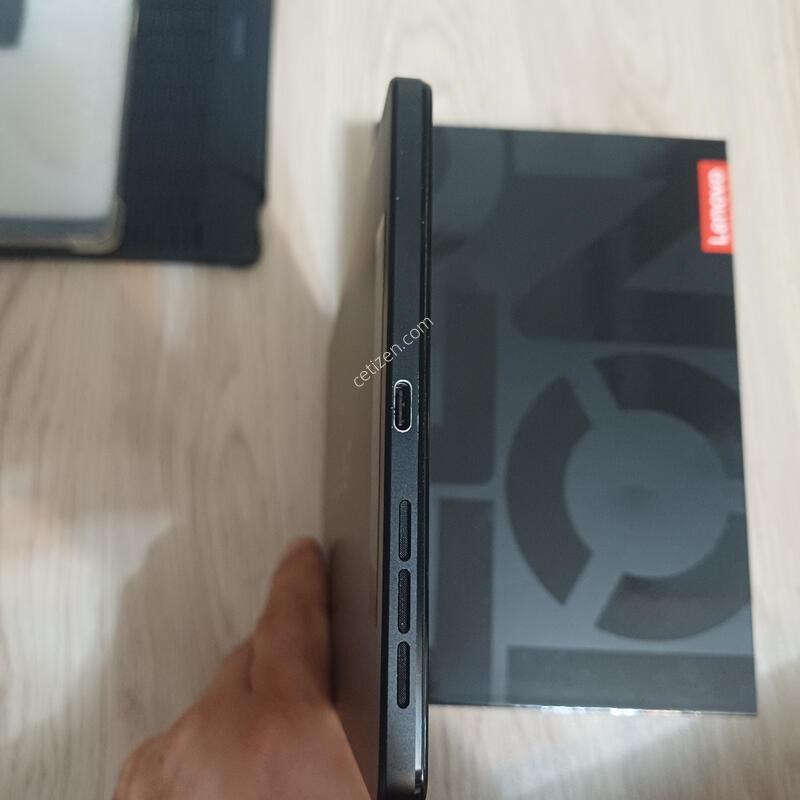 ����� y700 3���� 256�Ⱑ ����