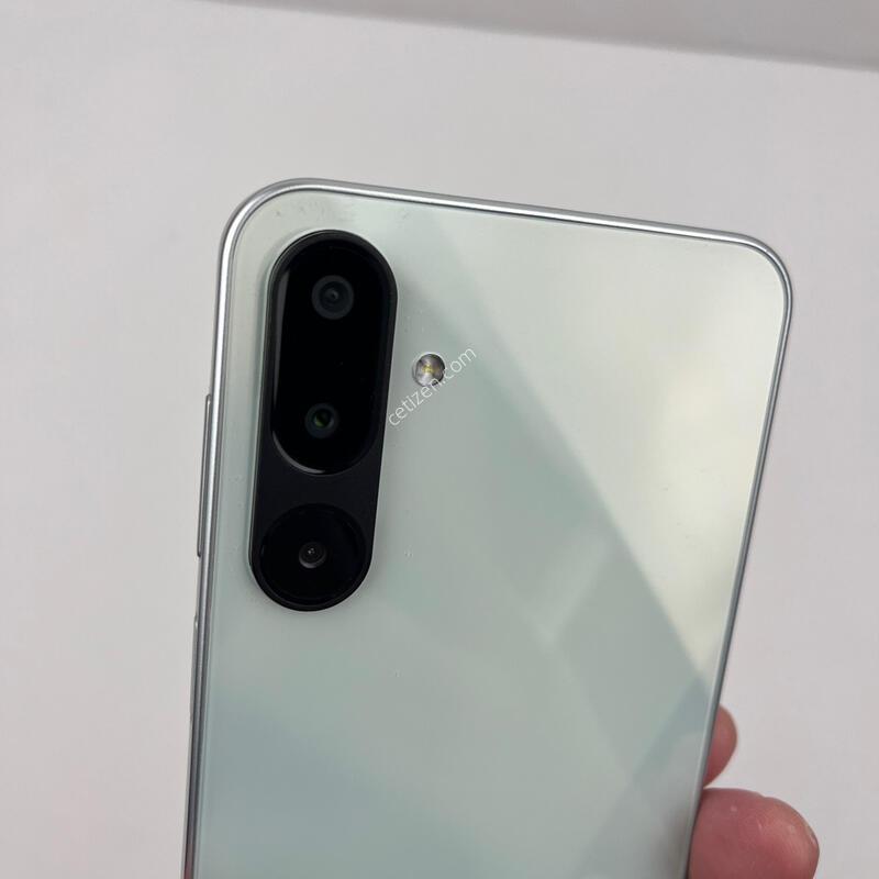 ������ ���̵�8 128GB ��Ʈ ���� �Ǹ��մϴ�.