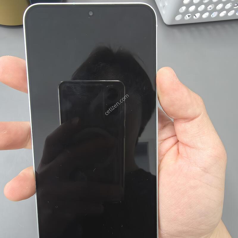 (692)������s25�÷��� 256 s�� �Ǹ��մϴ�