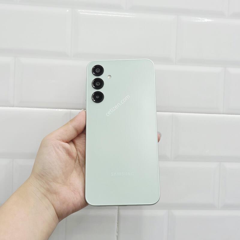 ������A16 �׸� 128GB