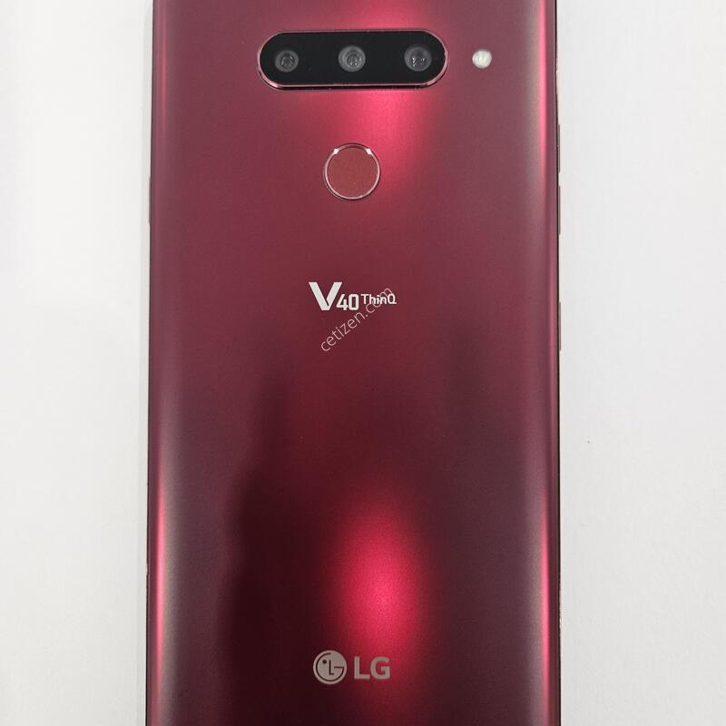 V40
