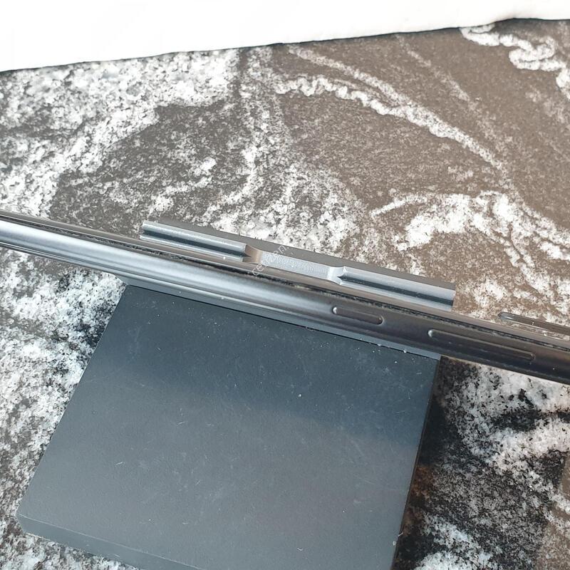 SK ������A8��Ÿ (G885S) ���� 64�Ⱑ (0127996)