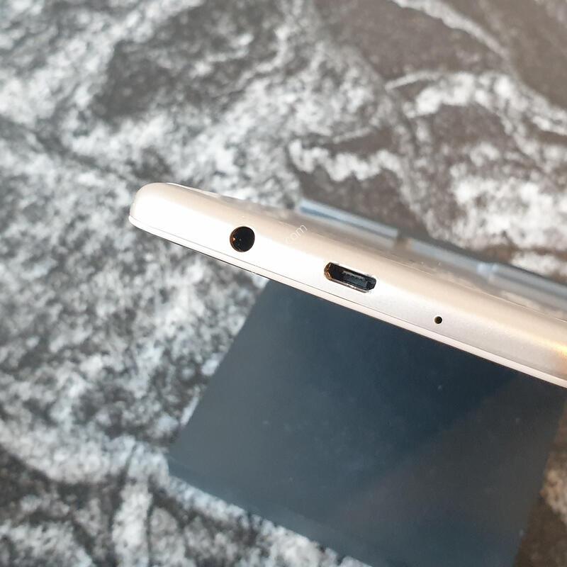 SK �����ÿ�7 (G610S) ��� (4260440)