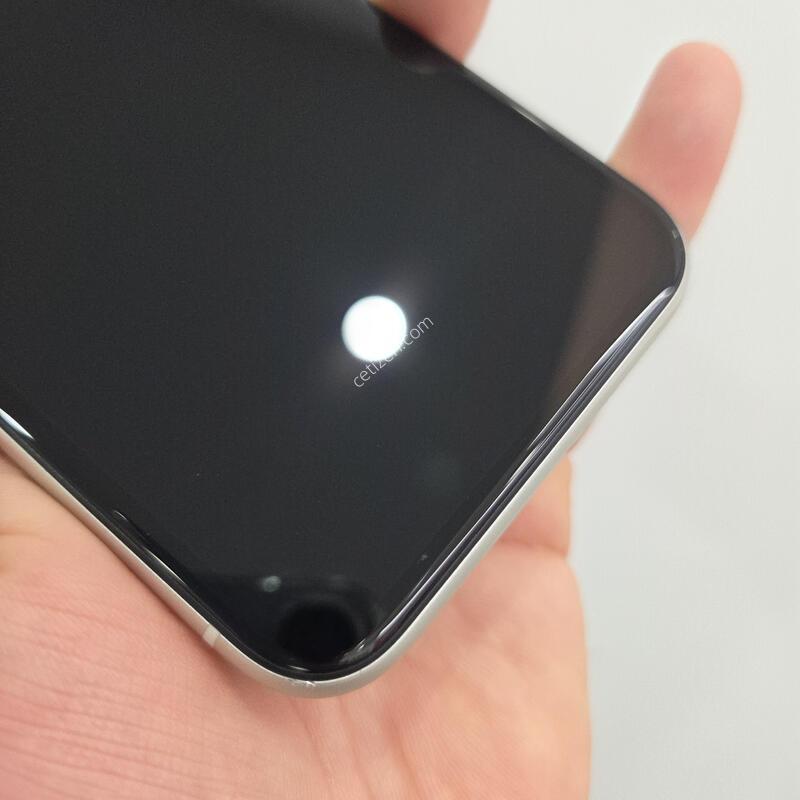 ������11 256GB ȭ��Ʈ