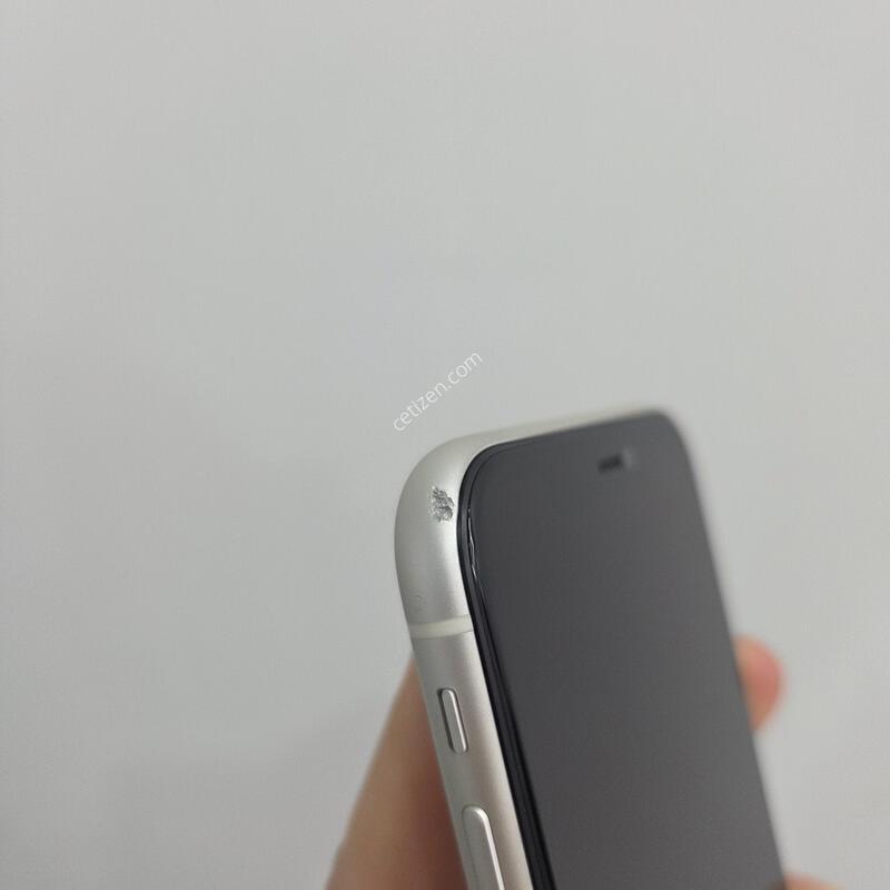 ������11 256GB ȭ��Ʈ