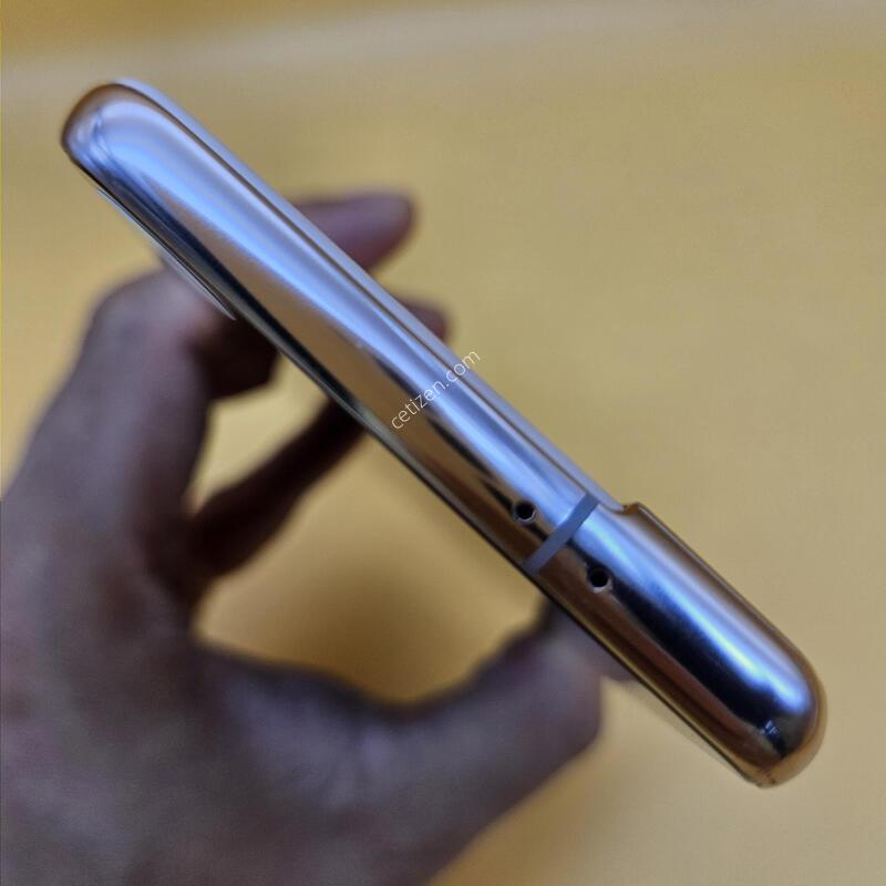 [���۱�]������S21 �ֻ������� 256G ��ũ ����� �߰���