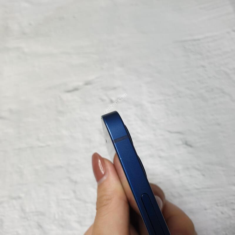 ������12 ���� 128G A�� �Ǹ��մϴ�