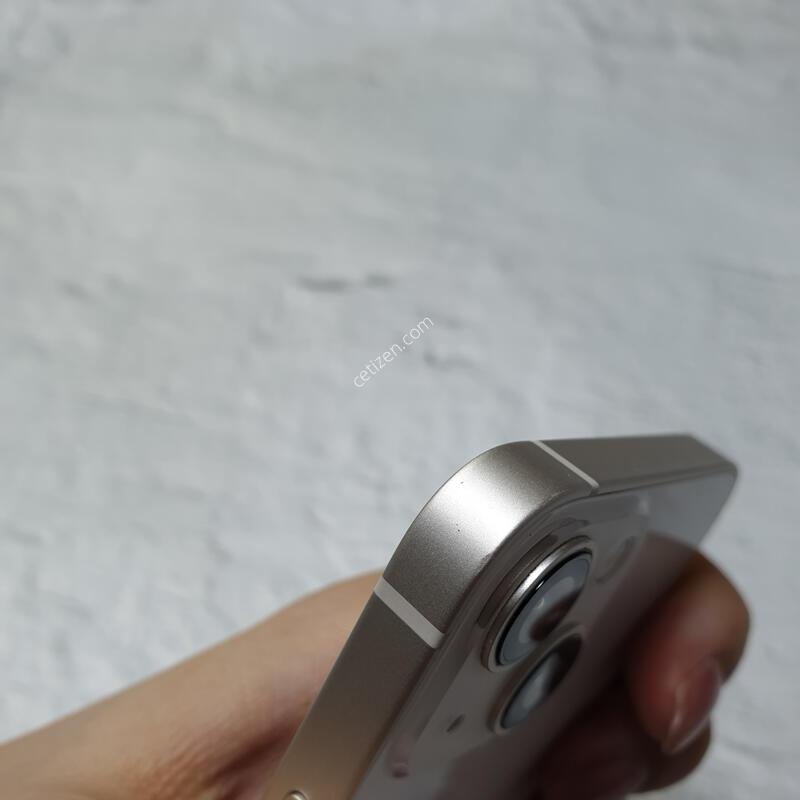 ������13�̴� ȭ��Ʈ 128G A�� �Ǹ��մϴ�
