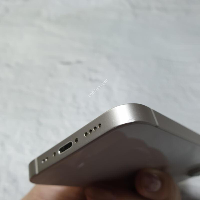 ������13�̴� ȭ��Ʈ 128G A�� �Ǹ��մϴ�