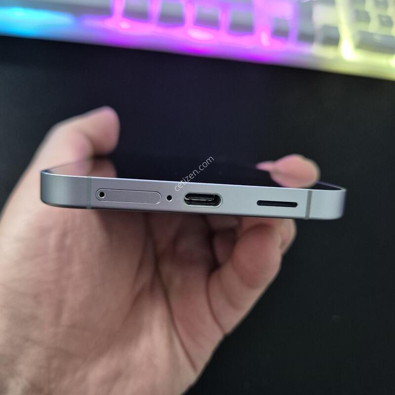 ������ S25 FE ���̺� 256G