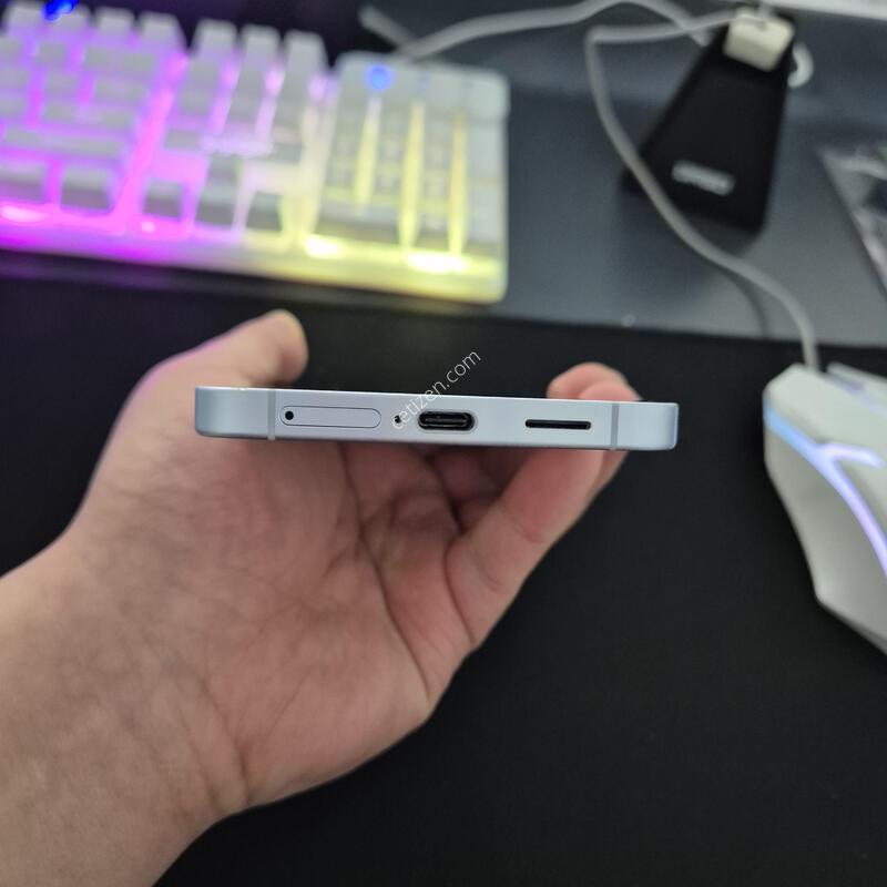 ������ S25 �÷��� ���̽����� 256G