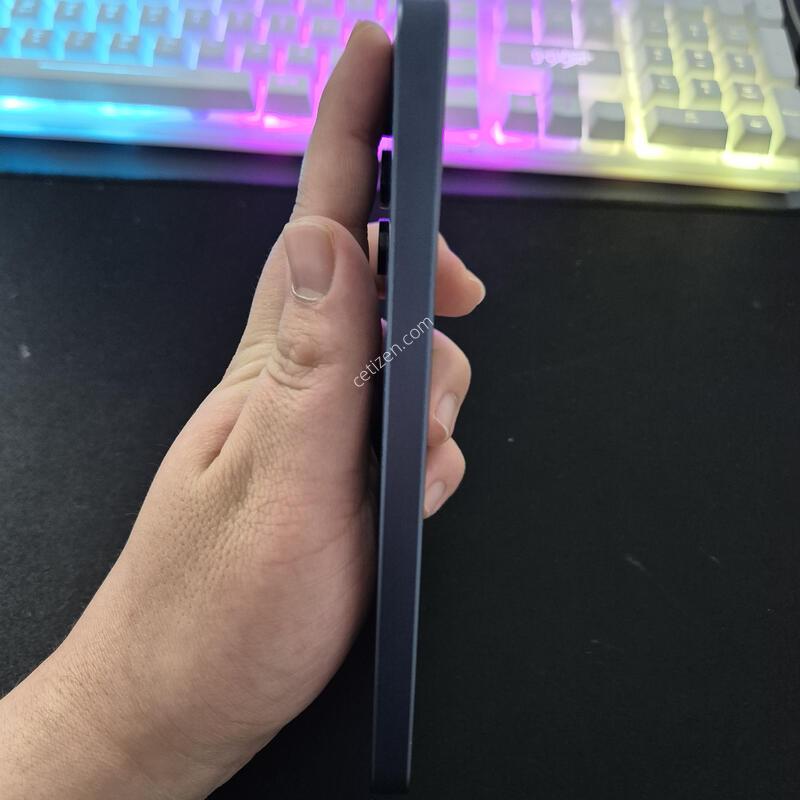 ������ A35 ��ũ���̺� 128G
