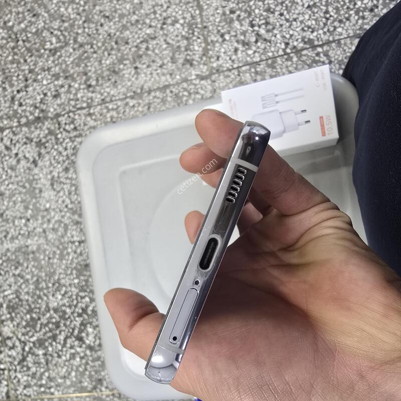 U+ S22+(S906) 256G ȭ��Ʈ���� ����� �˴ϴ�