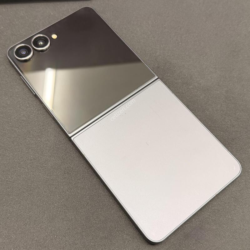 Z�ø�7 256GB [ S��� ] ���̽� �� ������ ����