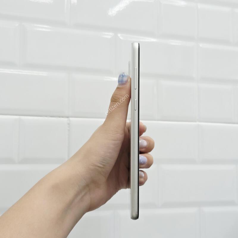 ������A8��Ÿ ȭ��Ʈ 64GB