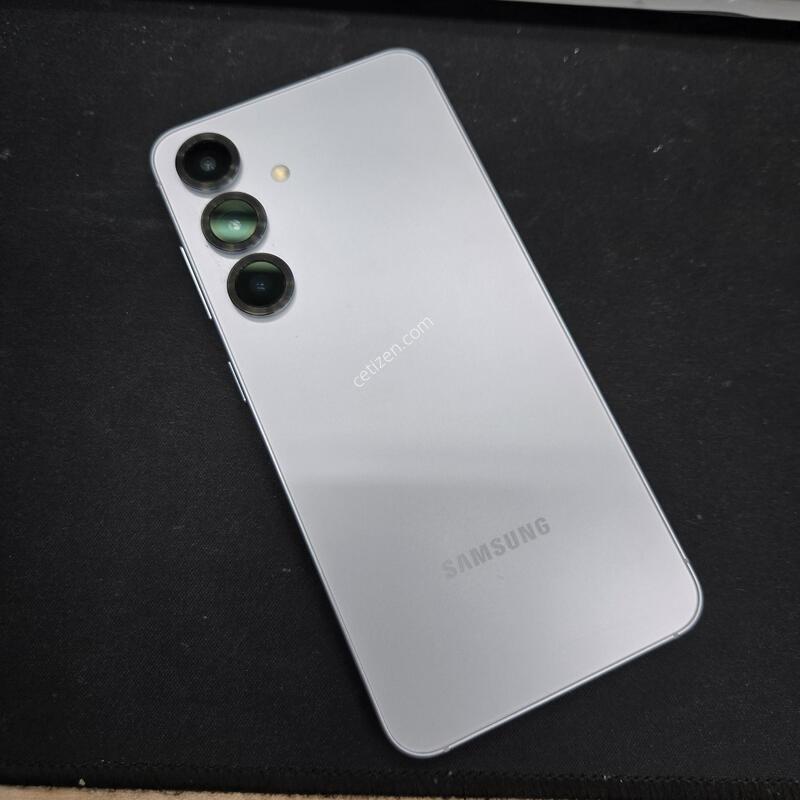 ������ S25 ���̽����� 512GB �����������ܻ�