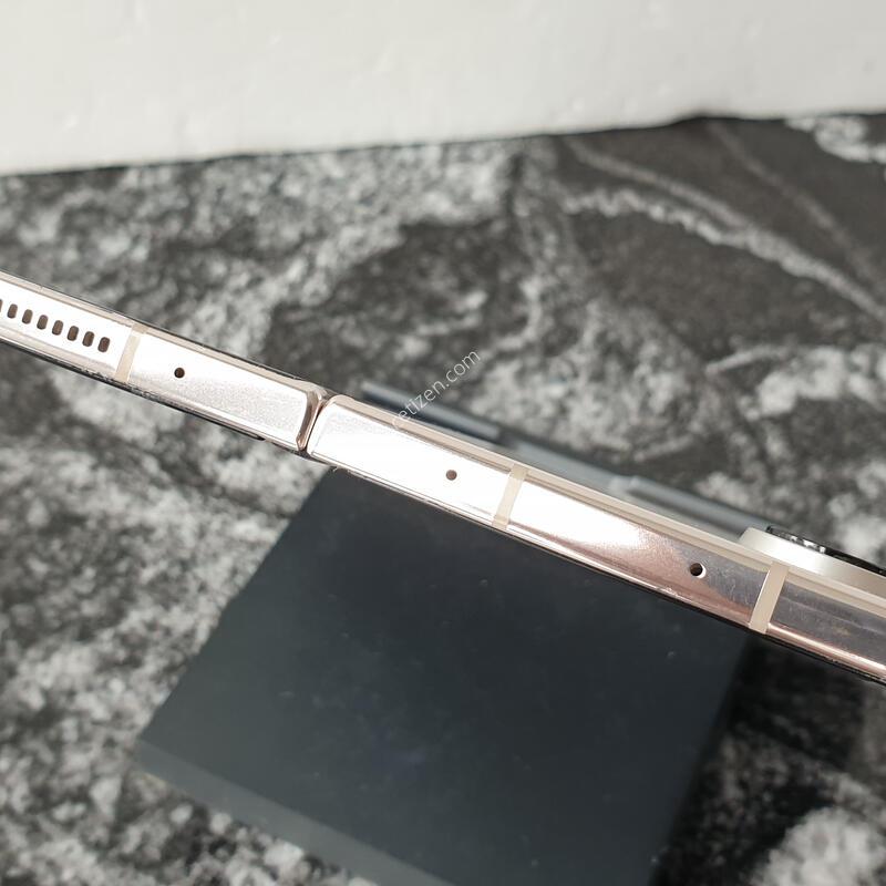 SK ������Z����4 (F936N) ��������� 256�Ⱑ (0450670)