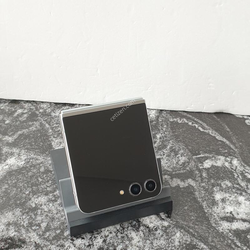 KT ������Z�ø�5 (F731N) ��Ʈ 512�Ⱑ (0159014)