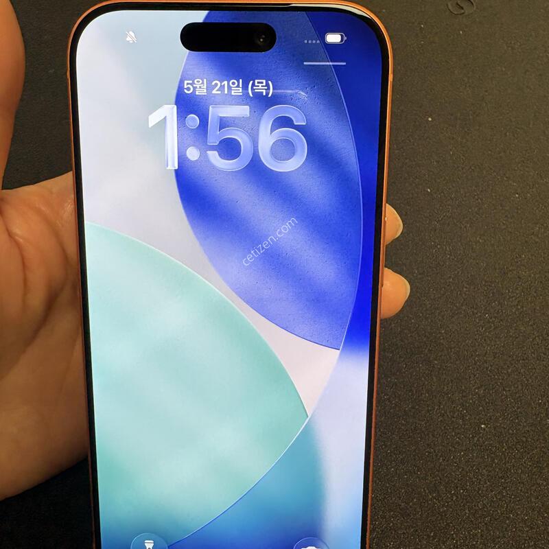 ������17 ���� 256G(������) 26.1�� ������ SS�� �Ǹ��մϴ�.