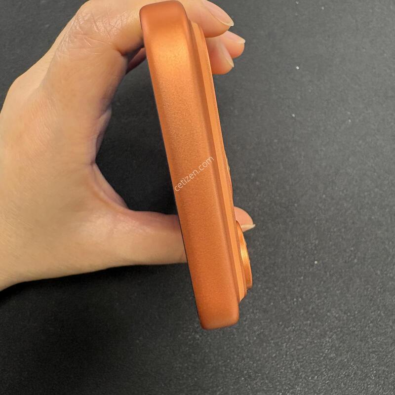 ������17 ���� 256G(������) 26.1�� ������ SS�� �Ǹ��մϴ�.
