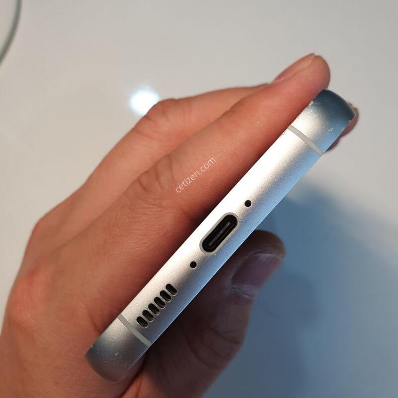 ������S23FE 256G ���ܻ� �������⽺ �߰��� �����