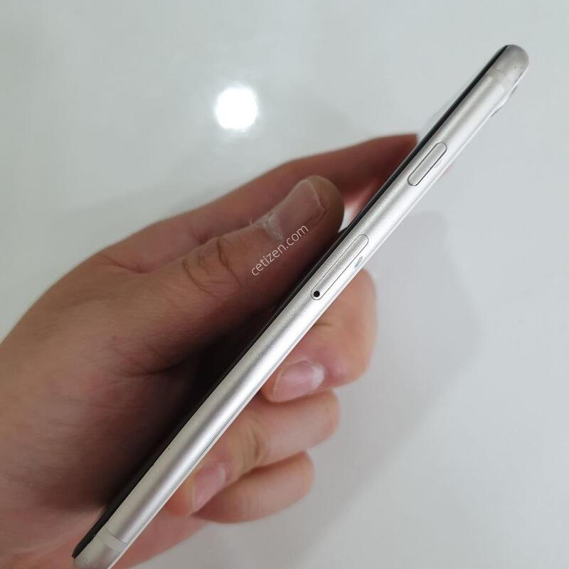 ������SE3 128G ���ܻ�  �߰��� �����
