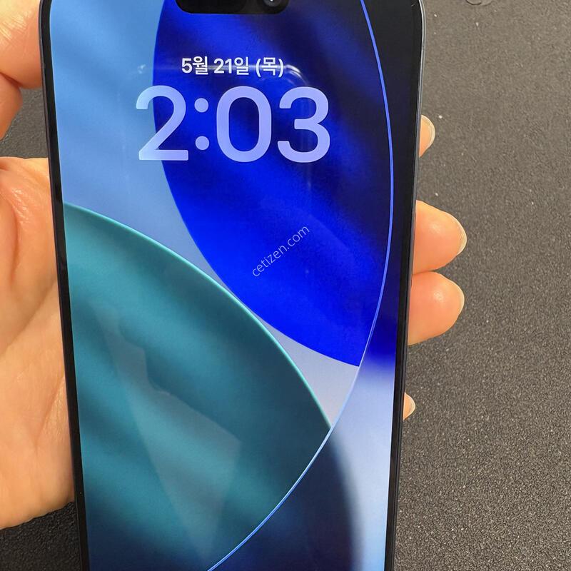 ������17 ����  256G(����) 26.4�� ������  SS�� �Ǹ��մϴ�.