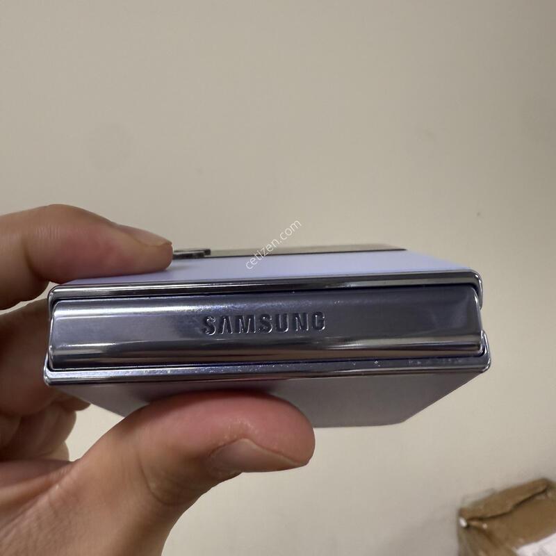 �Ｚ �������ø�4 ���� 256G