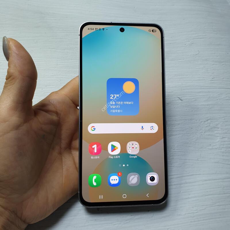 LG ������ S24FE ���ο� 256G S�� �Ǹ��մϴ�