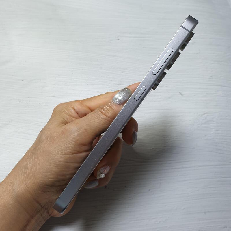 LG ������ S24FE ���ο� 256G S�� �Ǹ��մϴ�