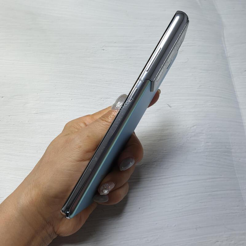 SK ������ S21��Ʈ�� �ǹ� 256G S�� �Ǹ��մϴ�