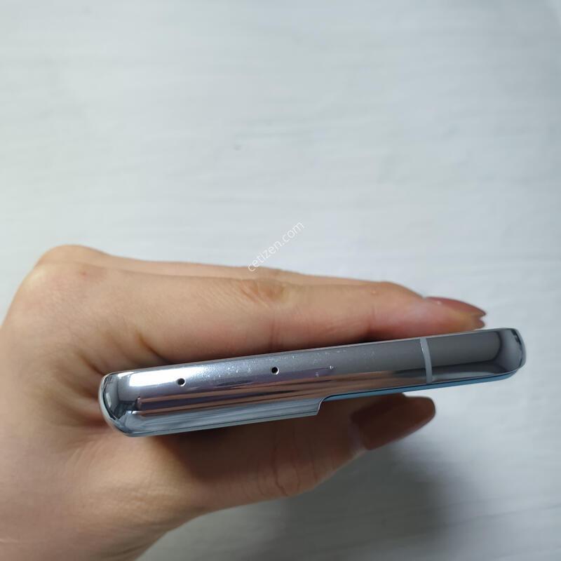 SK ������ S21��Ʈ�� �ǹ� 256G S�� �Ǹ��մϴ�