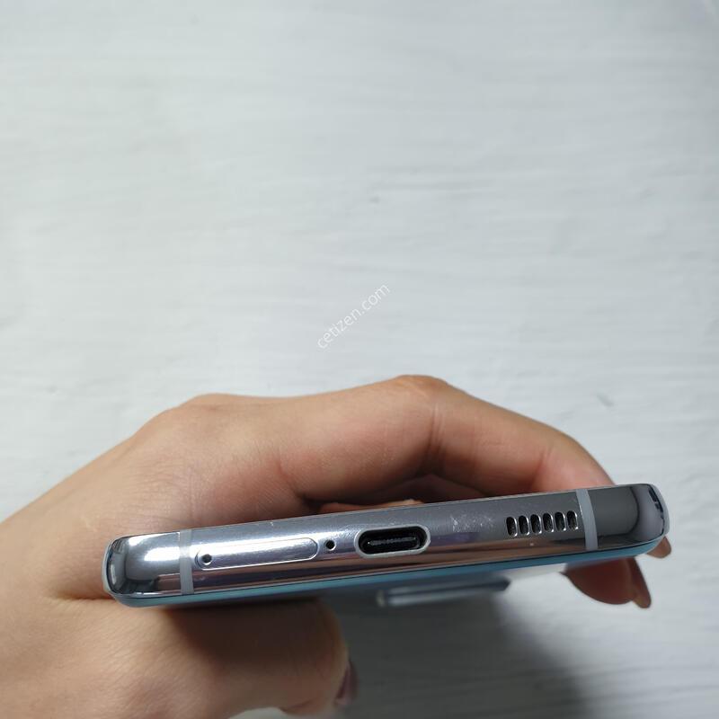 SK ������ S21��Ʈ�� �ǹ� 256G S�� �Ǹ��մϴ�