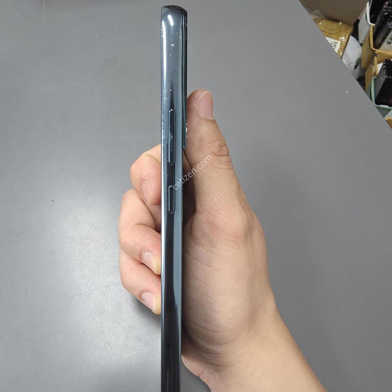 (212)������s22�÷��� 256 �Ǹ��մϴ�