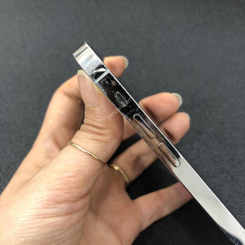 ������12���� ȭ��Ʈ 128G,���� S��,���� ���⽺
