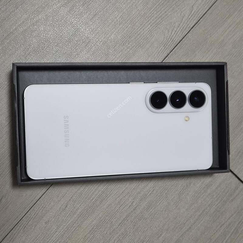 ������ S26 256 ȭ��Ʈ �ڱ���
